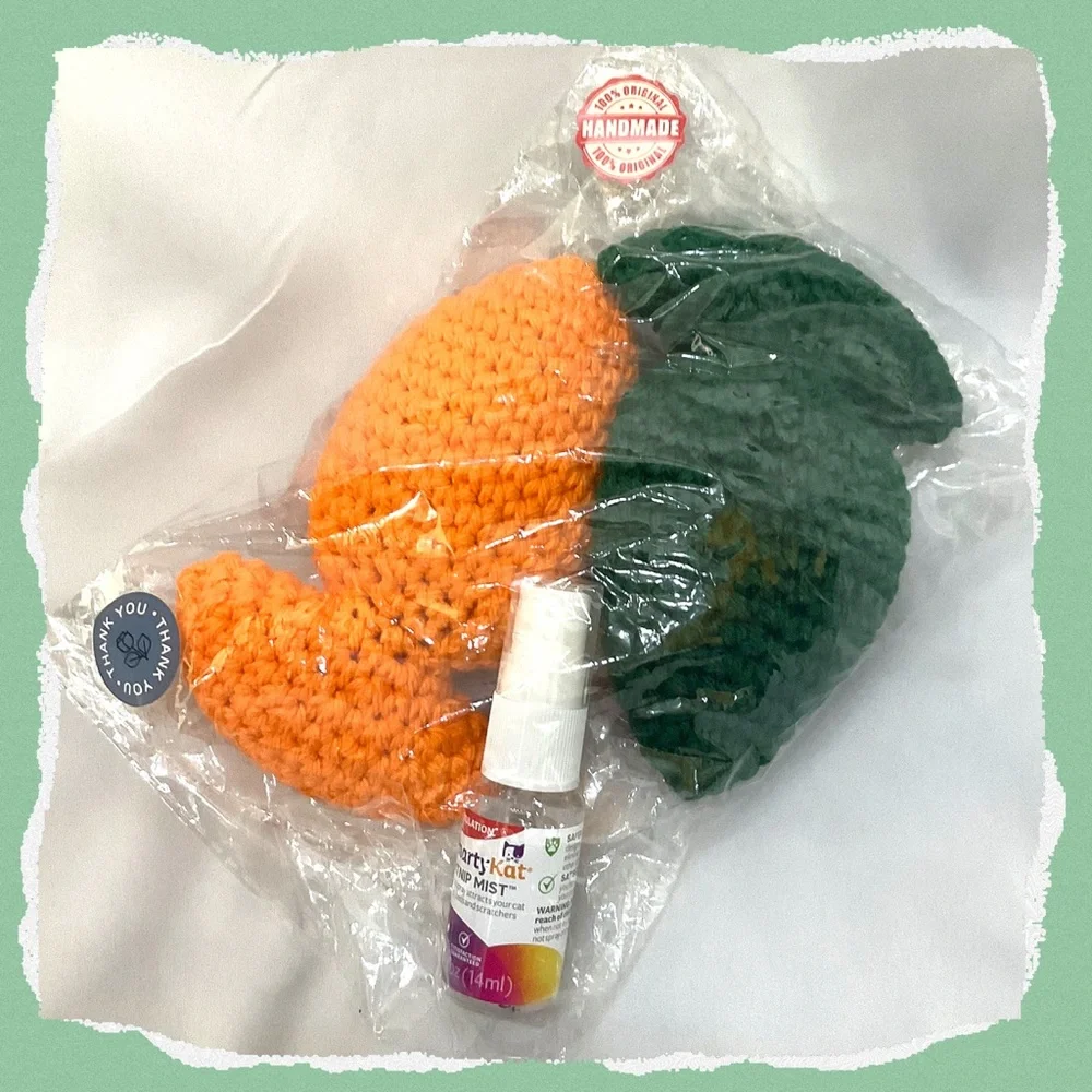 Vibrant Orange and Green Fish Cat Toys NIP